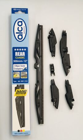 Щетка стеклоочистителя ALCA заднего стекла Rear Classic 12"/30см каркасная 001210