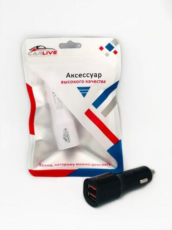 Штекер в прикуриватель 2 USB JL-L4 /MR-J4/CR-J4 (длинный) арт.B-1333